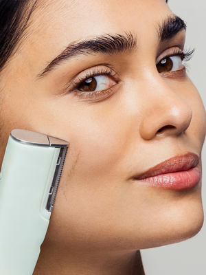 6 Best Facial Hair Removal Tools For Silky Smooth Skin