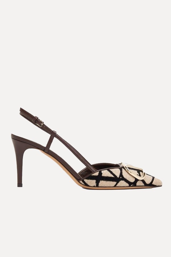 VLogo Signature Pumps from Valentino Garavani
