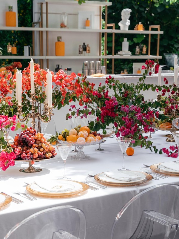 How To Perfect The Art Of Tablescaping