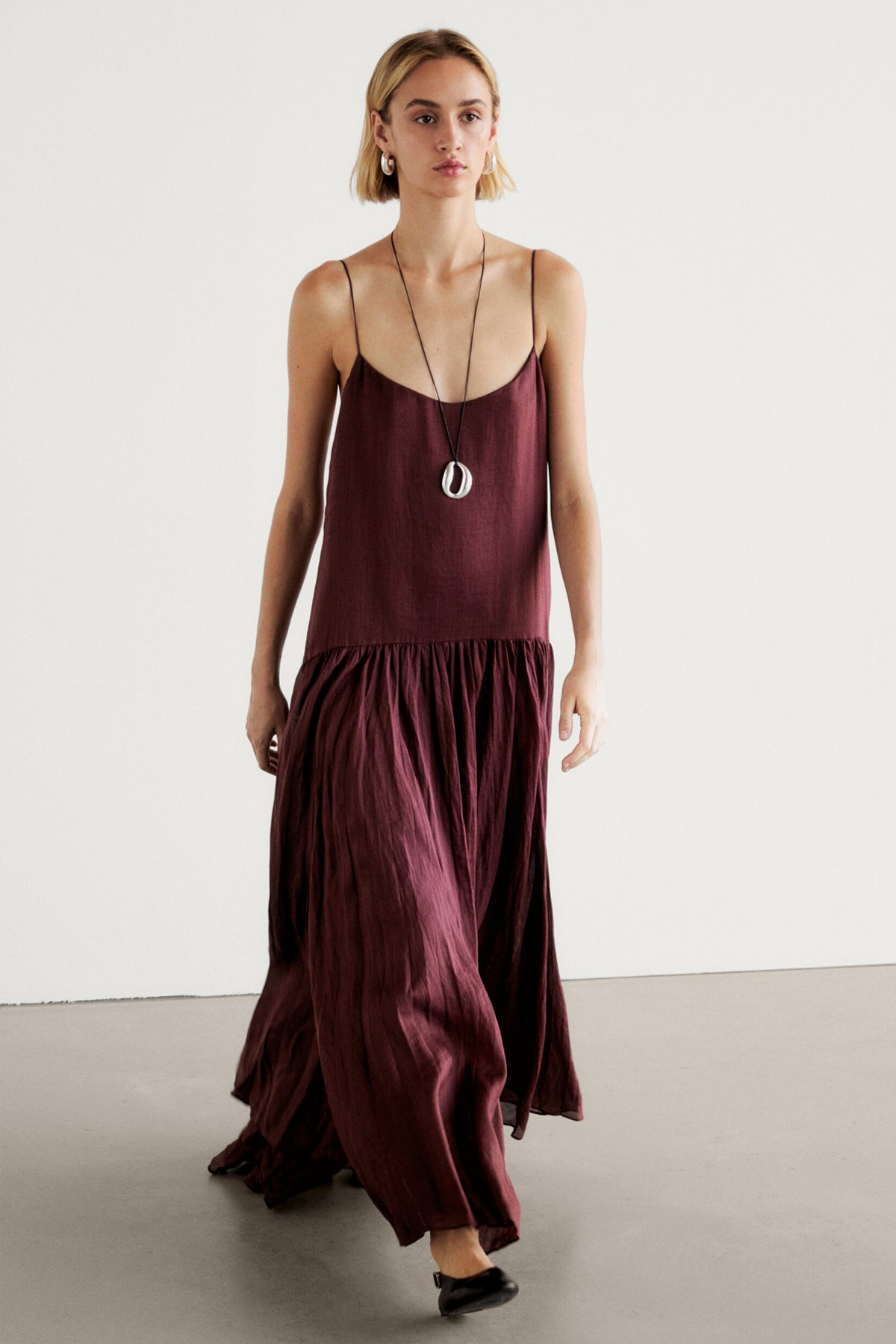 Long Voluminous Ramie Dress from Massimo Dutti