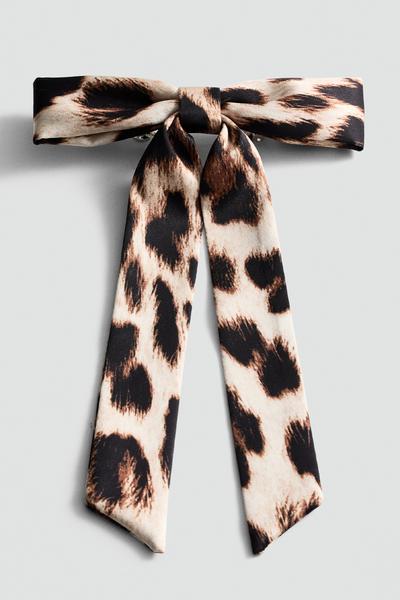 Leopard-Print Hairpin With Bow from Mango