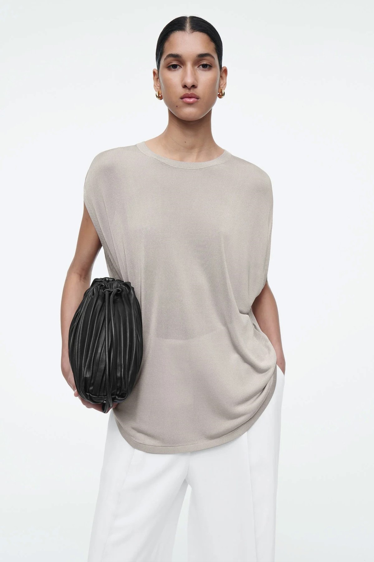 Knitted Circle-Cut T-Shirt