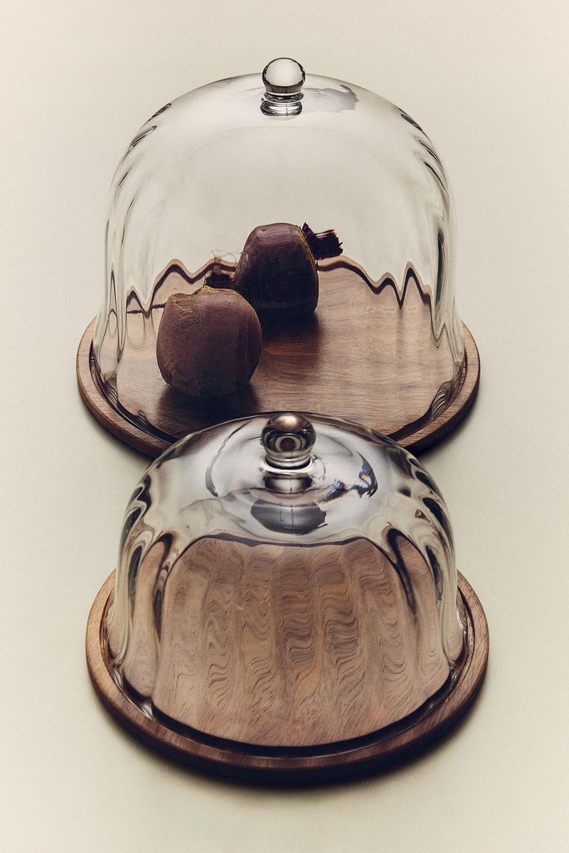 Wooden Cake Plate With Glass Dome from Zara