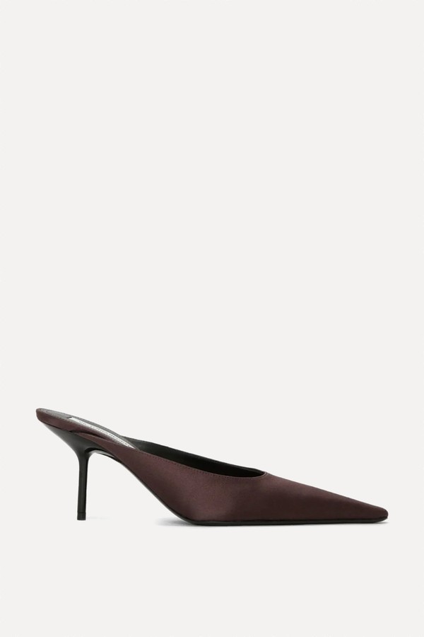 3 Cool Ways To Wear A Bow Blouse