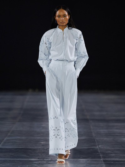 The Round Up: Pale Blue