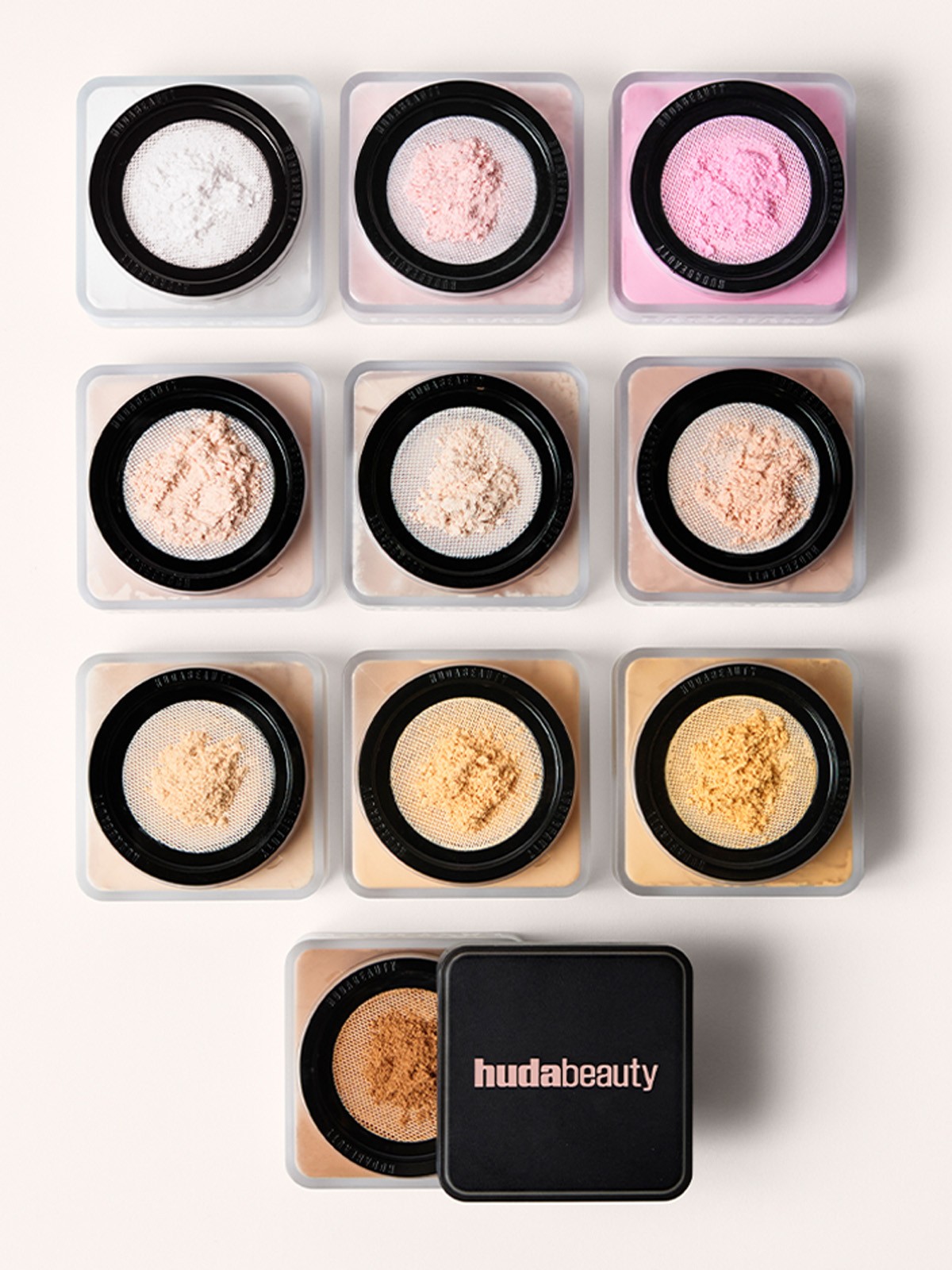 Product Spotlight: Huda Beauty Easy Bake Loose Baking & Setting Powder 