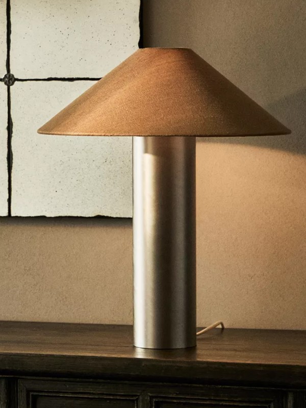 Table Lamp With Metal Base 