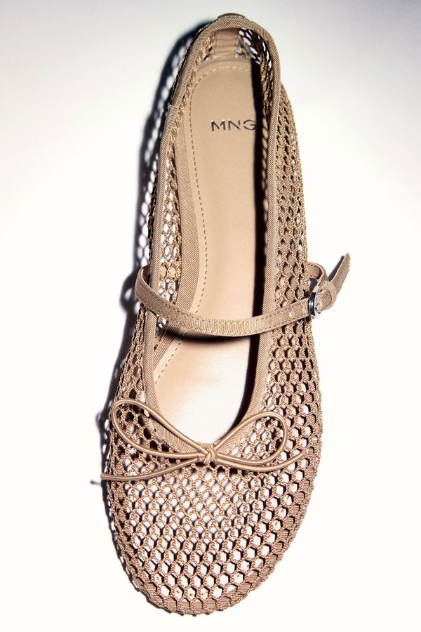 Mesh Ballerina Flats With Buckle Strap
