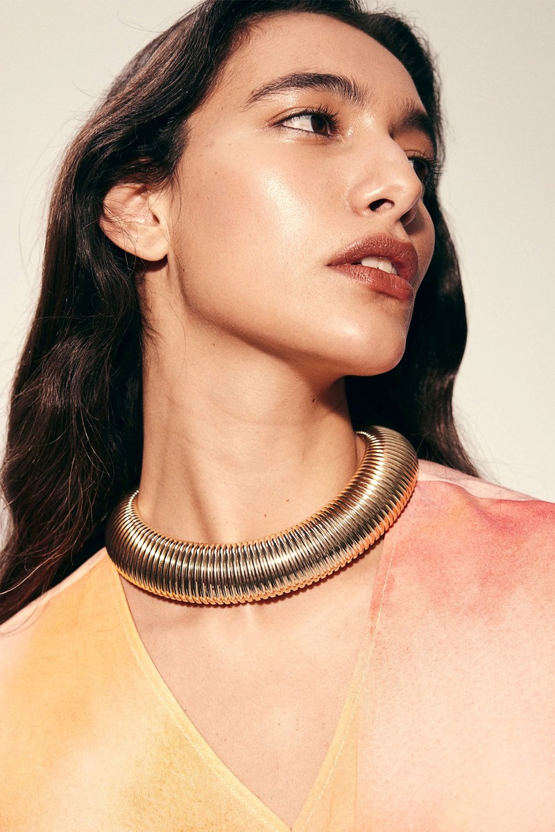 Stretch Necklace, AED 99