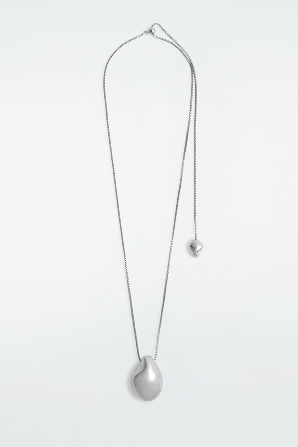 Pebble Pendant Necklace