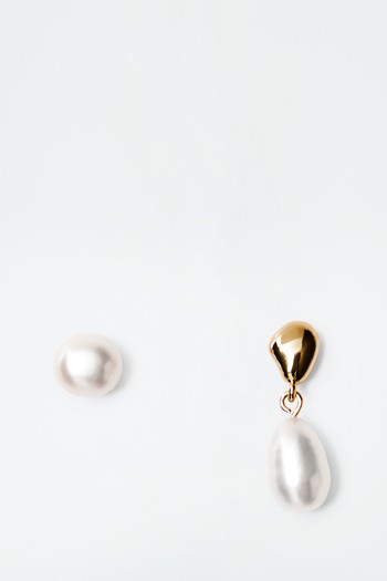 Mismatched Pearl Earrings from COS