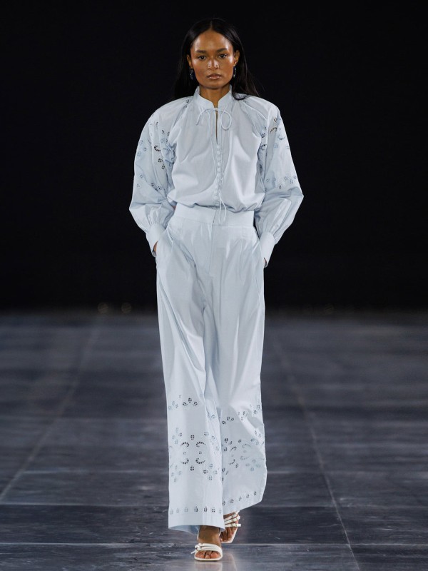 The Round Up: Pale Blue