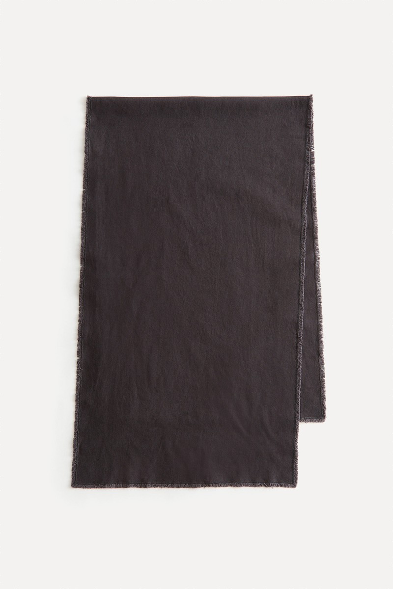 Linen-Blend Fringed Table Runner