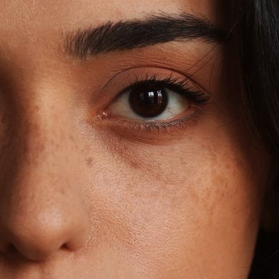 8 Tips To Brighten Your Eyes