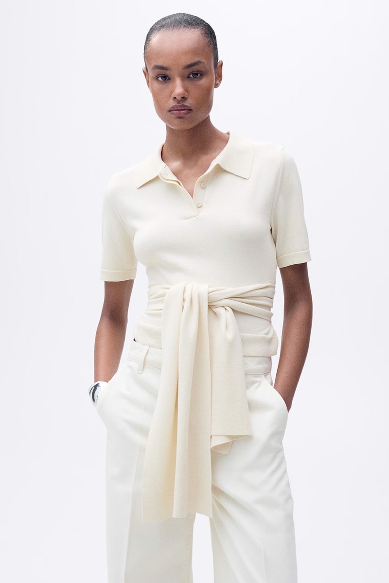 Short-Sleeved Sweater With Knot Detail