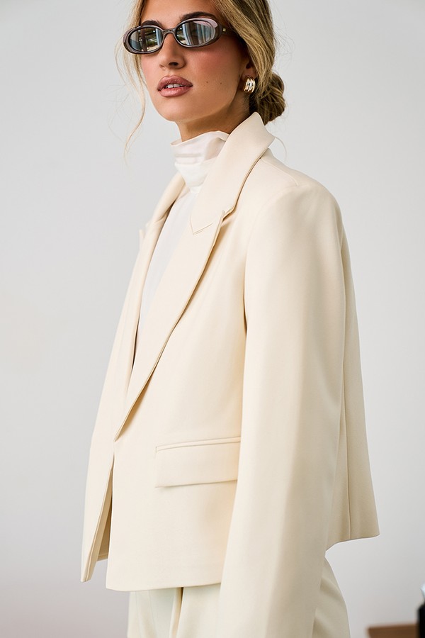 City Cropped Blazer