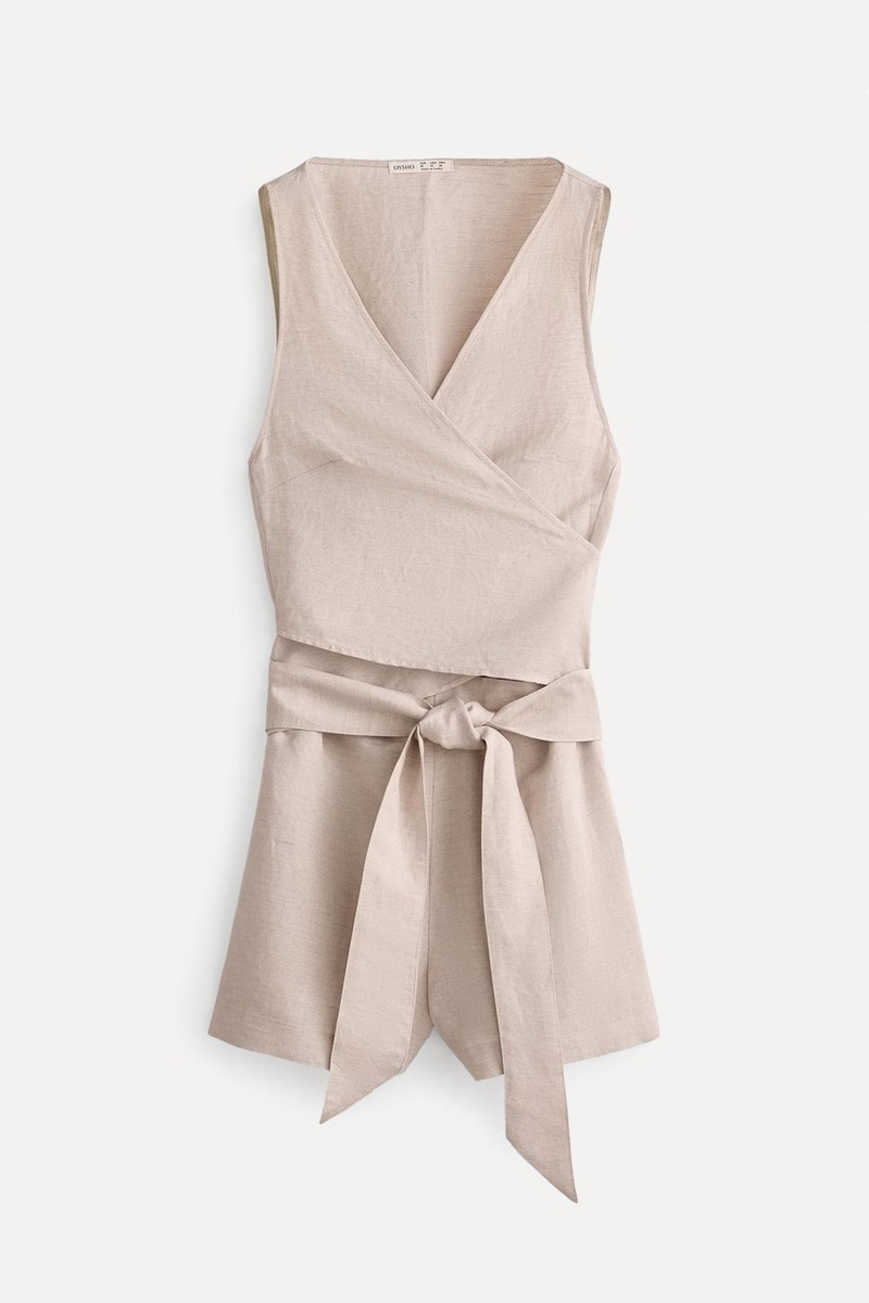 Short Knotted Jumpsuit from Oysho