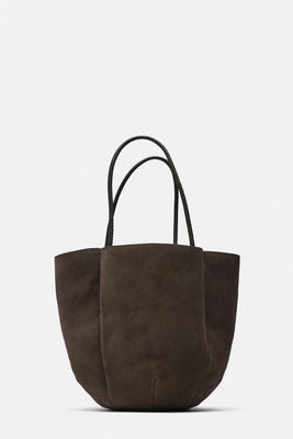 Flower-Shaped Split Suede Bucket Bag from Zara