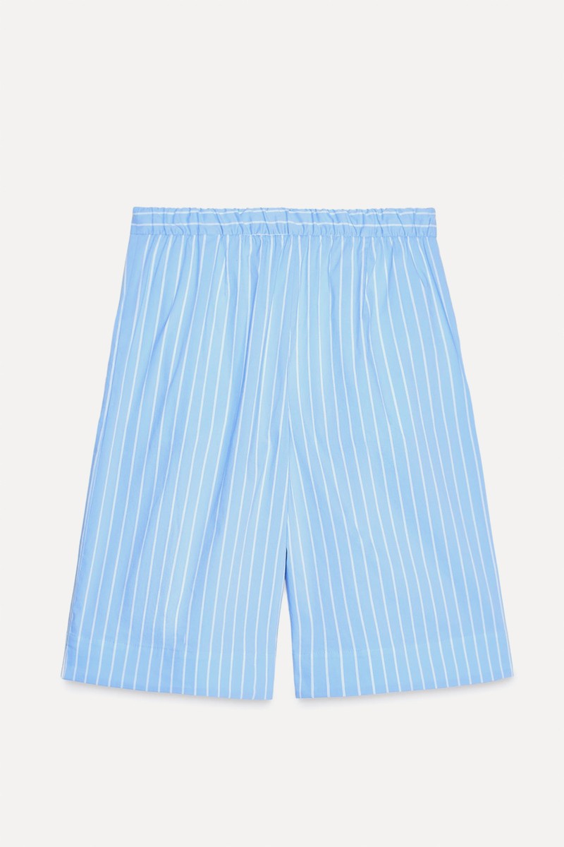 Bermuda Shorts With Darts