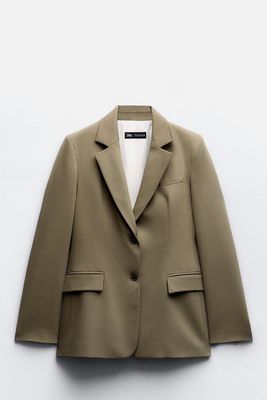 Fitted Blazer With Shoulder Pads from Zara