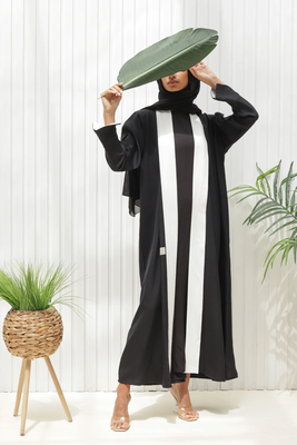 Black & White Abaya