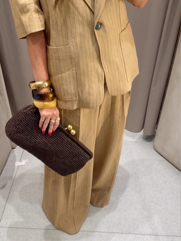 Come Shopping With Hebah In Zara