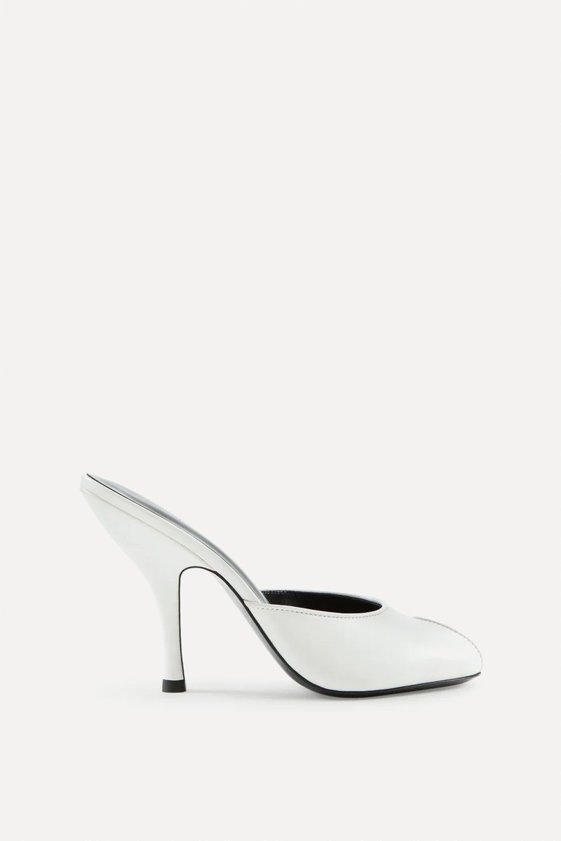 Date Mules from Jude