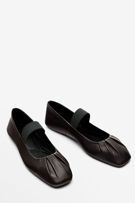 Gathered Stretch Ballet Flats from Massimo Dutti